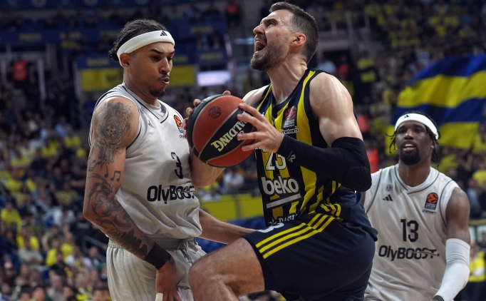 Fenerbahçe Beko, Paris karşısında 2-0 öne geçti!