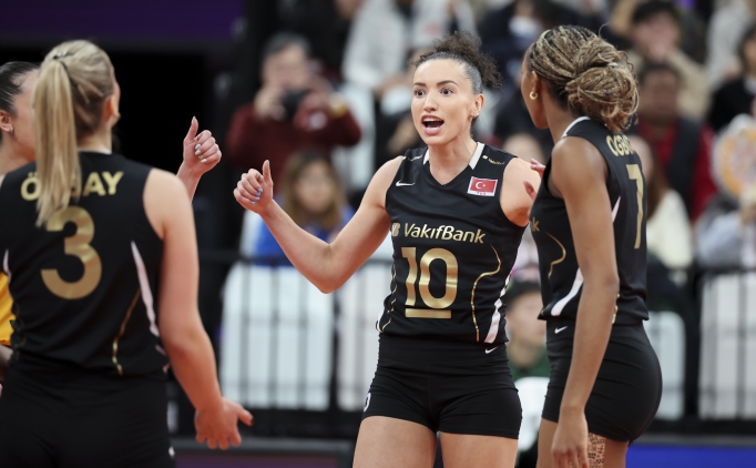 Vakıfbank 3. kez gümüş madalya aldı
