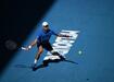 Djokovic sakatlandı, yarı finalden çekildi