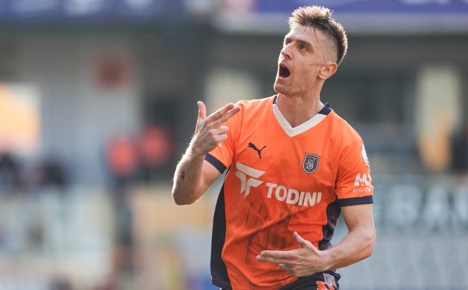 Piatek, Başakşehir tarihine geçti!