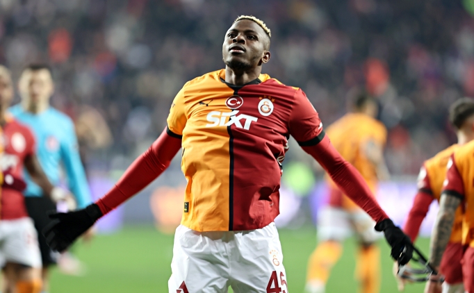 Victor Osimhen'e Muhammed Salah tarifesi!