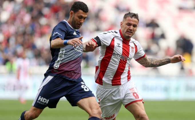 Sivasspor'dan kritik galibiyet; Küme düşme hattı karıştı