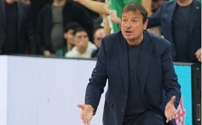 Ergin Ataman: 'Savaşmaya devam etmeliyiz'