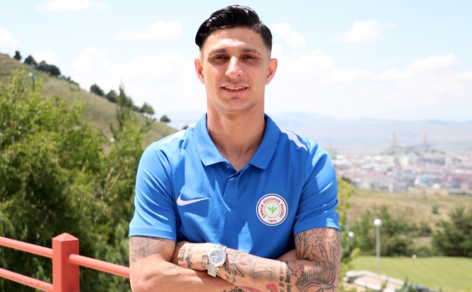 Çaykur Rizespor'dan 1. Lig'e transfer oldu