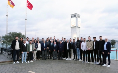 Galatasaray HDI Sigorta, sezona veda yemeğinde bir araya geldi