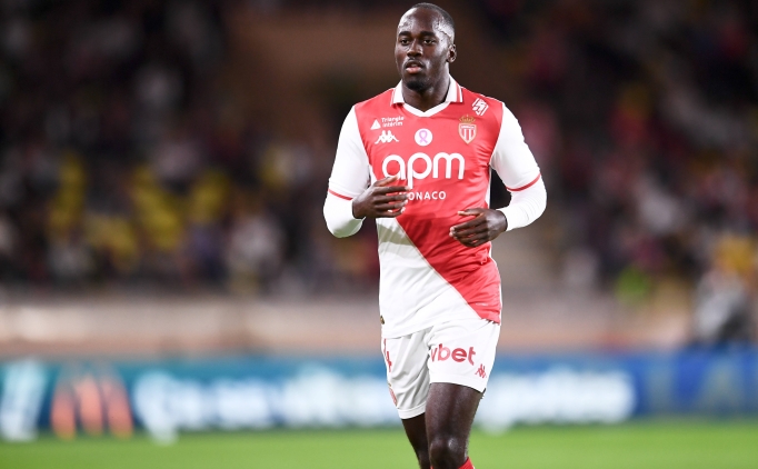 Galatasaray'dan sağ bek hamlesi: Jordan Teze