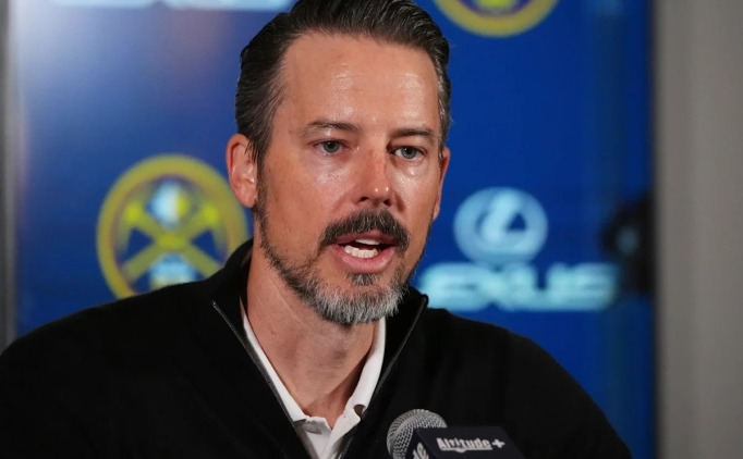 Kroenke: 'Malone ve Booth'un gönderilmesi aylar öncesine dayanıyor'