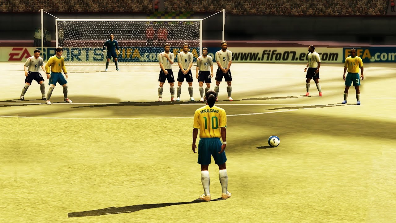 1994'ten 2021'e FIFA'da frikikler Videosu