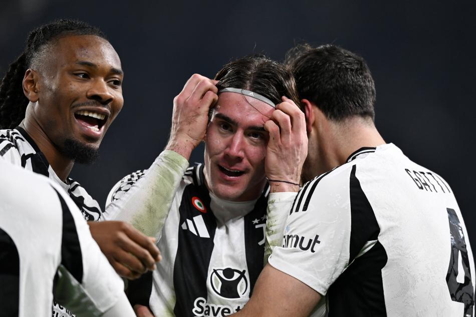 ALLEGRI İLE PARLADI